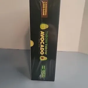Exploding Kittens Avocado throwing kitten | Toys | Nib Exploding Kittens Throw Throw Avocado Card ...